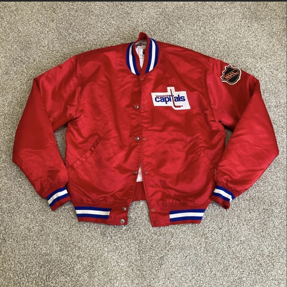 Vintage 1980s NHL Washington Capitals Bomber Jacket (Large)